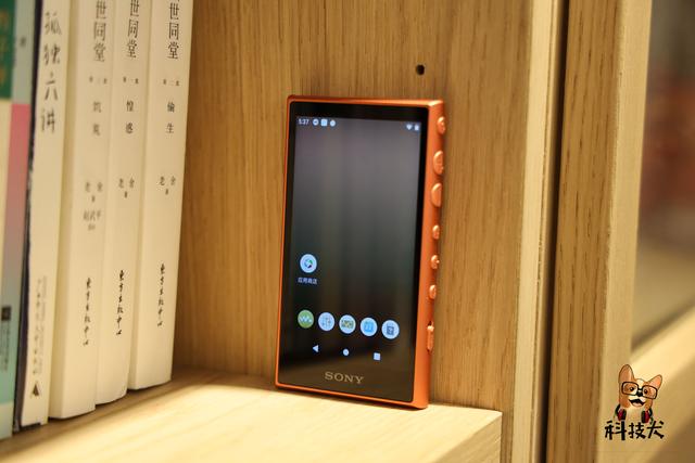 520送女朋友什么礼物比较好？除了包包，这几款智能产品值推荐