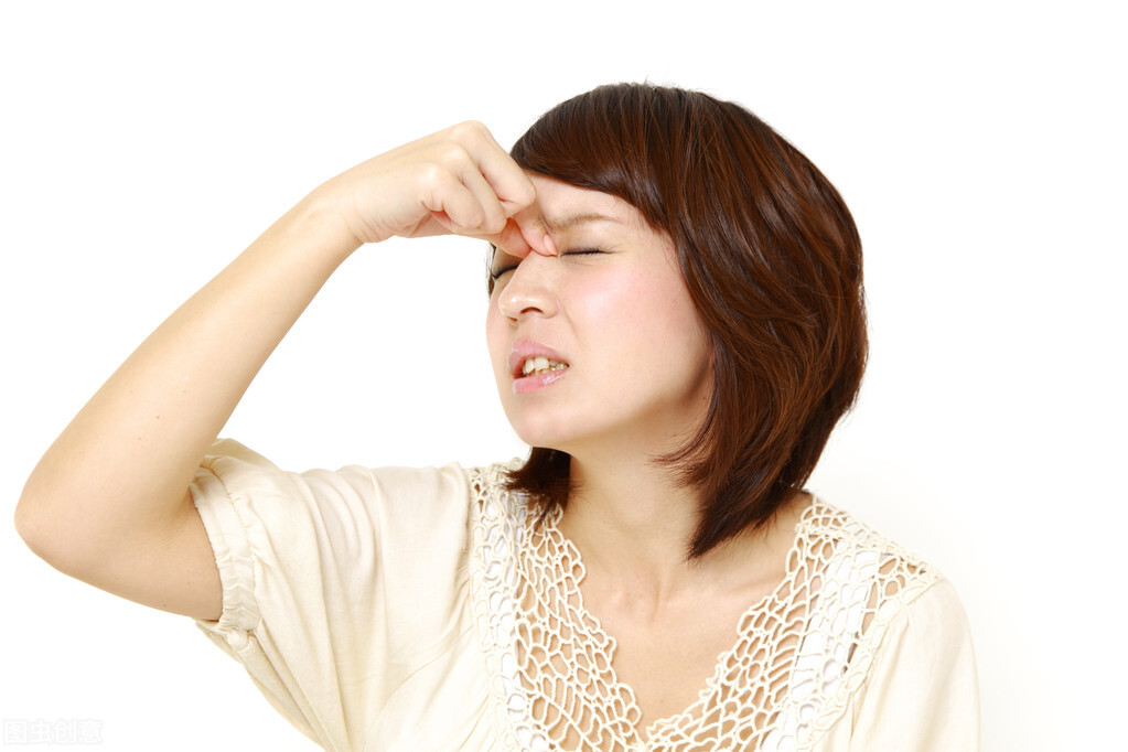 女性下面毛发旺盛代表什么,要不要刮掉?医生分析其中的利弊