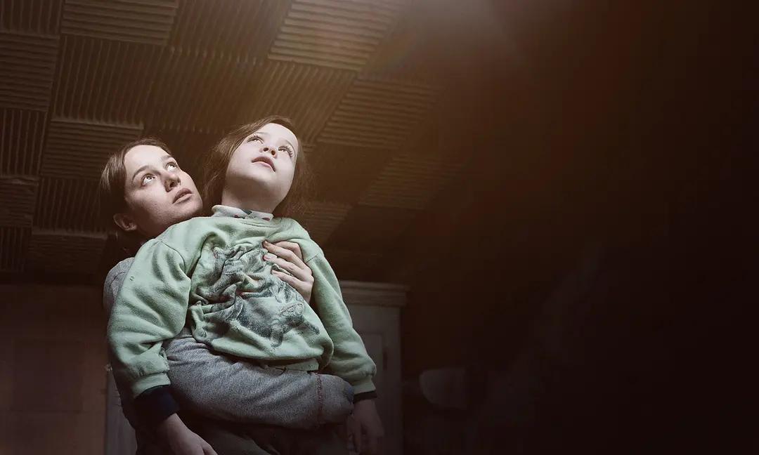 疯狂男人囚禁女孩7年，越看越窒息越揪心，真事改编的电影