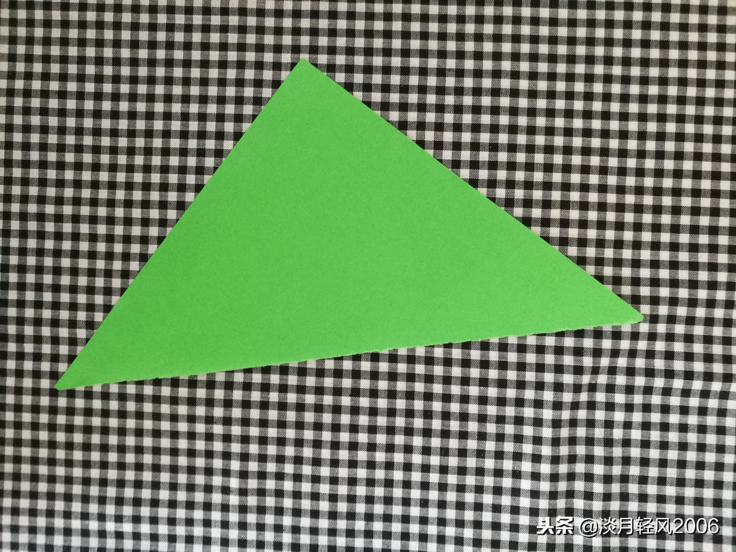 手工百合花制作幼儿园,百合花幼儿手工