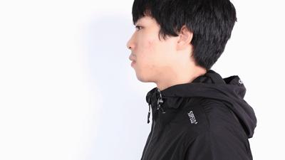 中科院联合素湃造了件“透气雨衣”！防水、防污，脏东西一冲就净