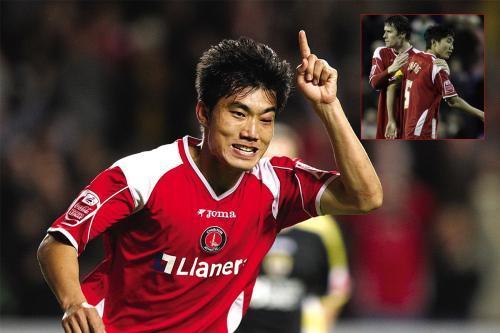 中国足球郑智化,足球中国队旗帜