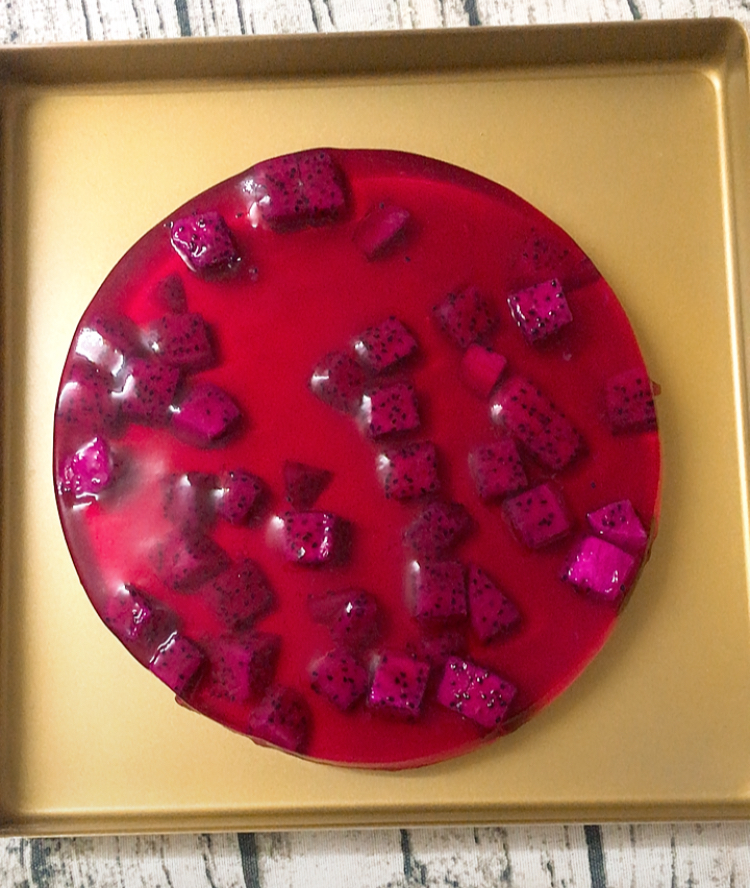 自制火龙果冰淇淋果冻,四川冰粉粉火龙果果冻