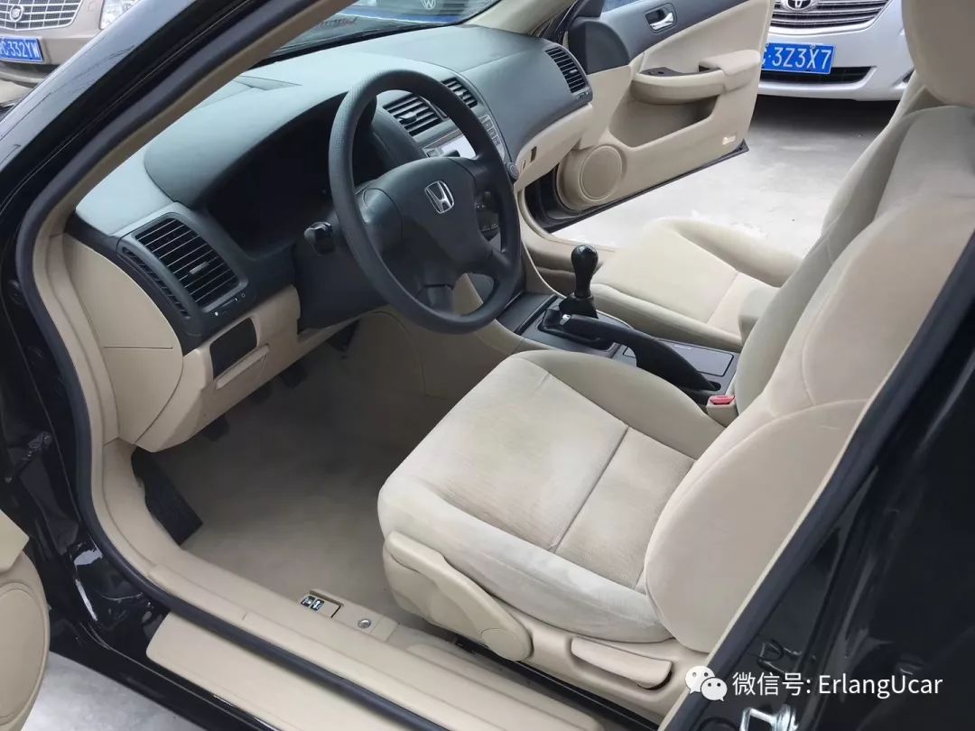 感受老车魅力仅4.5万公里第七代雅阁