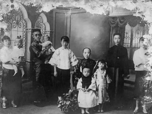 古代双寿长命锁,古人颈饰长命锁