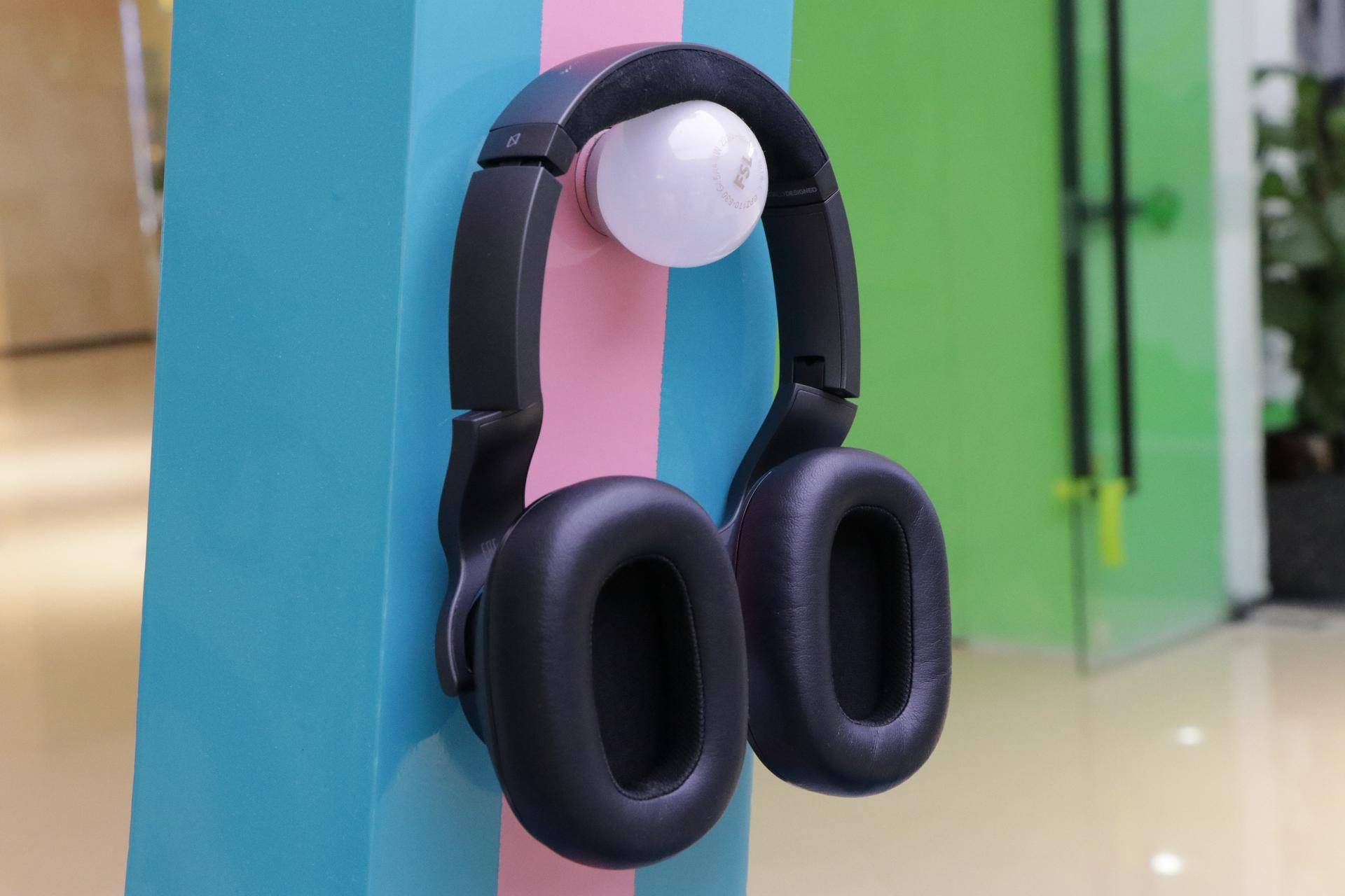 akgn700nc一代和二代,akgn700ncm2耳机