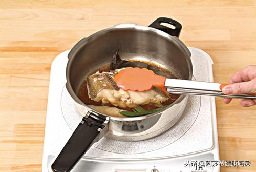 迷你可爱小电锅,电热小火锅小家庭必备