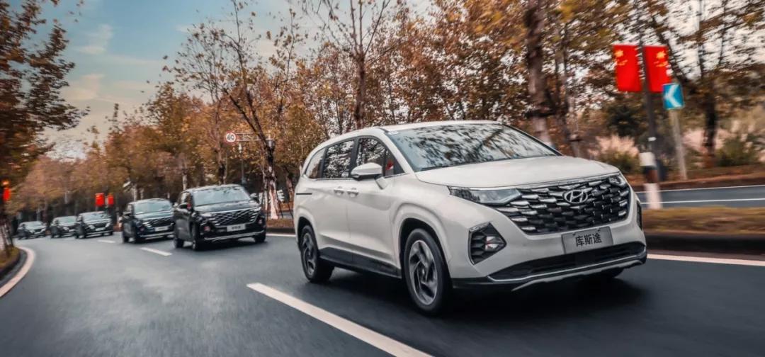 北京现代库斯途2024款落地价,现代库斯途2.0t7座实际油耗