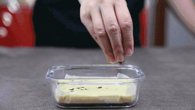 如何做小奶糕,新鲜出炉软糯香甜的小奶糕