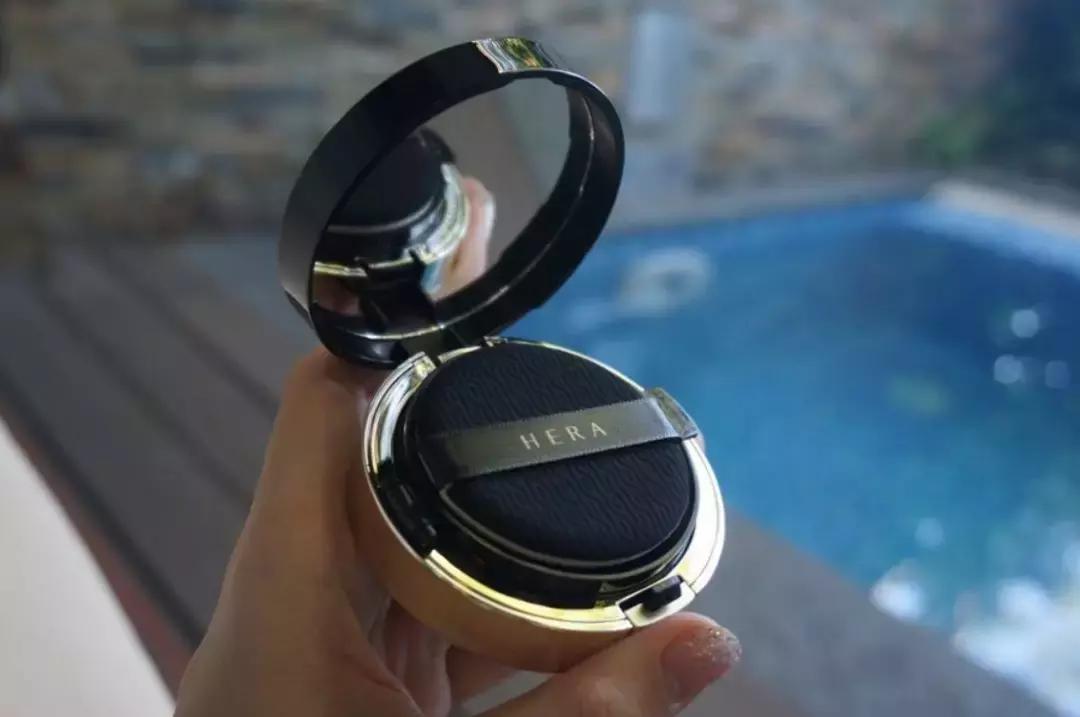 hera黑金气垫和粉底液,hera赫妍黑金气垫17号