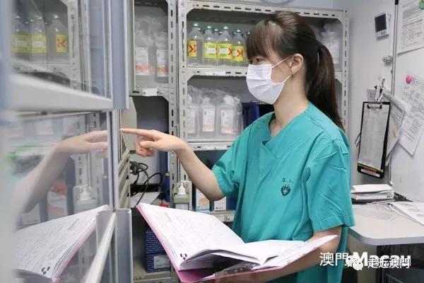 【专访】向医护致敬｜守好澳门医院内第一道防线