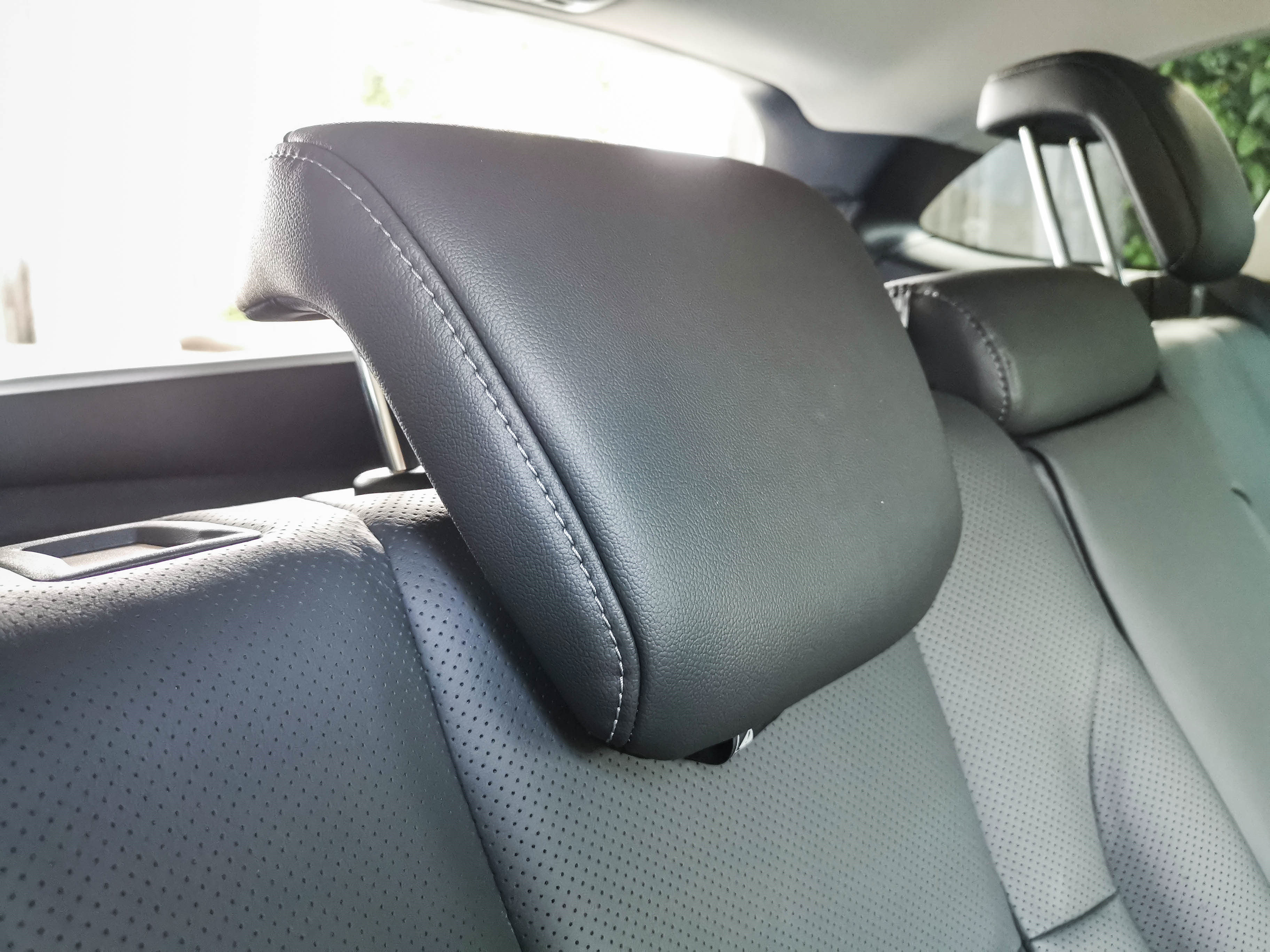 斯巴鲁傲虎试驾越野性能视频,2022款斯巴鲁傲虎荒野版试驾