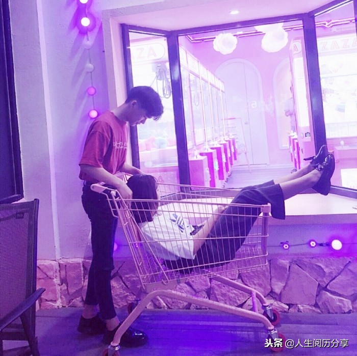 经典的爱情说说句子，唯美犀利，发朋友圈表达一下心情！