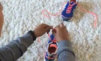 学会这样系鞋带从此再也不迟到,一劳永逸的鞋带系法