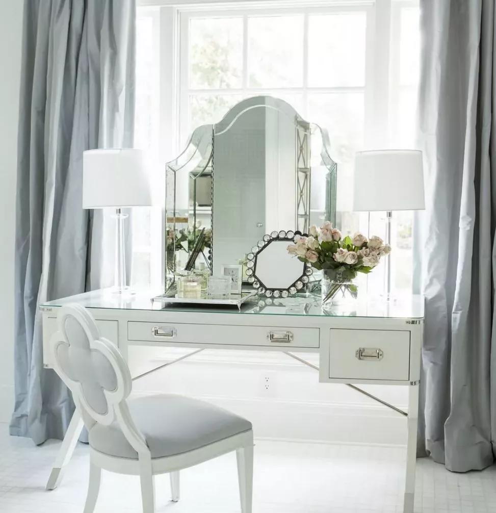 下雨天宅家的惬意时光,周末宅在家里惬意