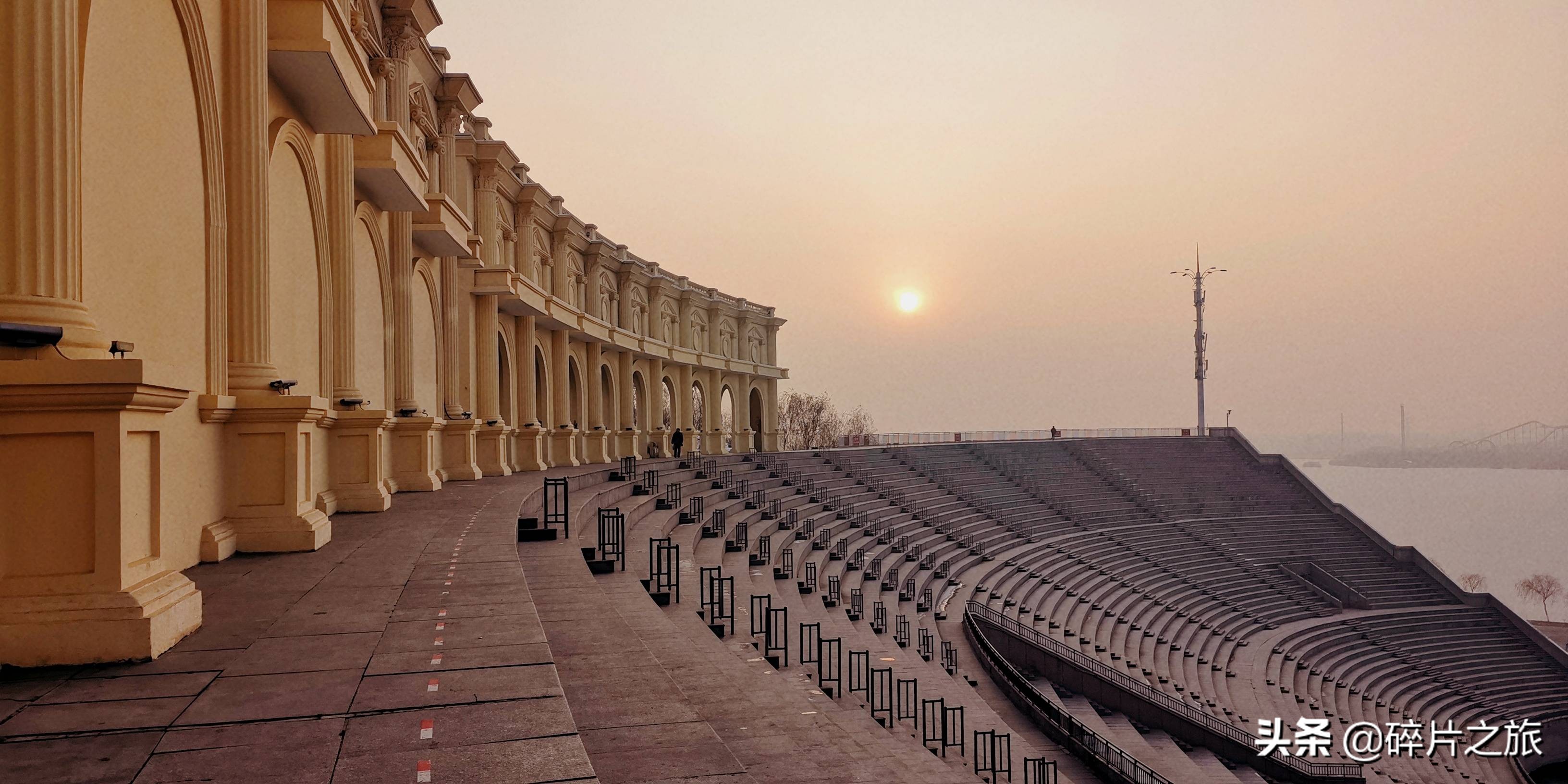 银川网红打卡地日落,银川览山公园落日