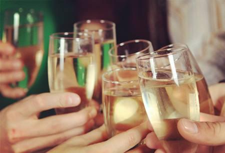 酒后第二天最有效的解酒方法,醉酒后教你快速解酒