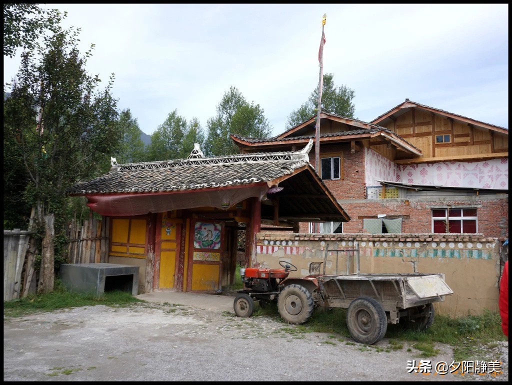 九月走进九寨：雨中游黄龙