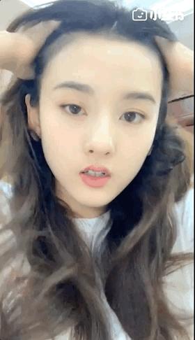 女明星每天换发型,女明星一周造型