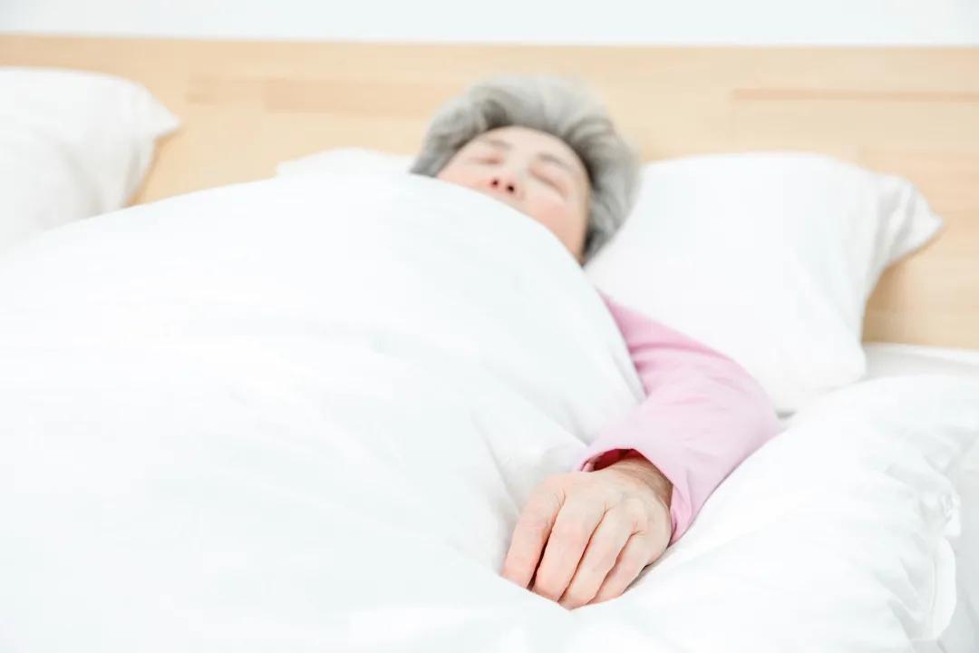 更年期症状之口干、口苦