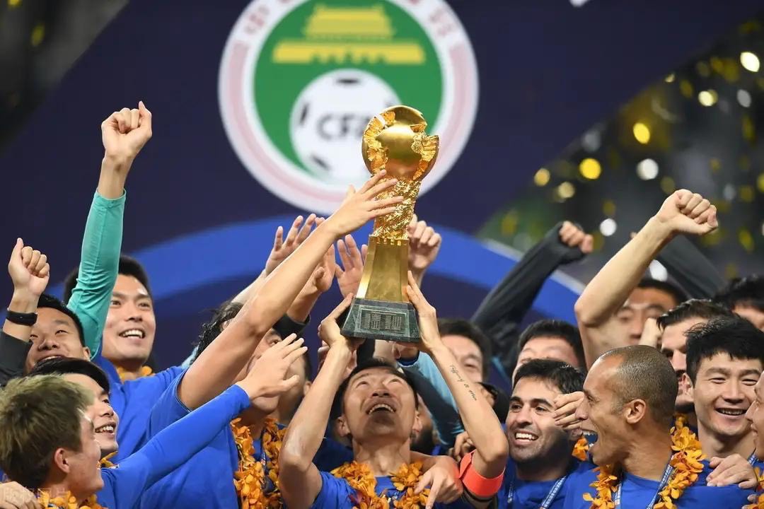 上海申花2023球衣耐克,上海申花耐克训练服