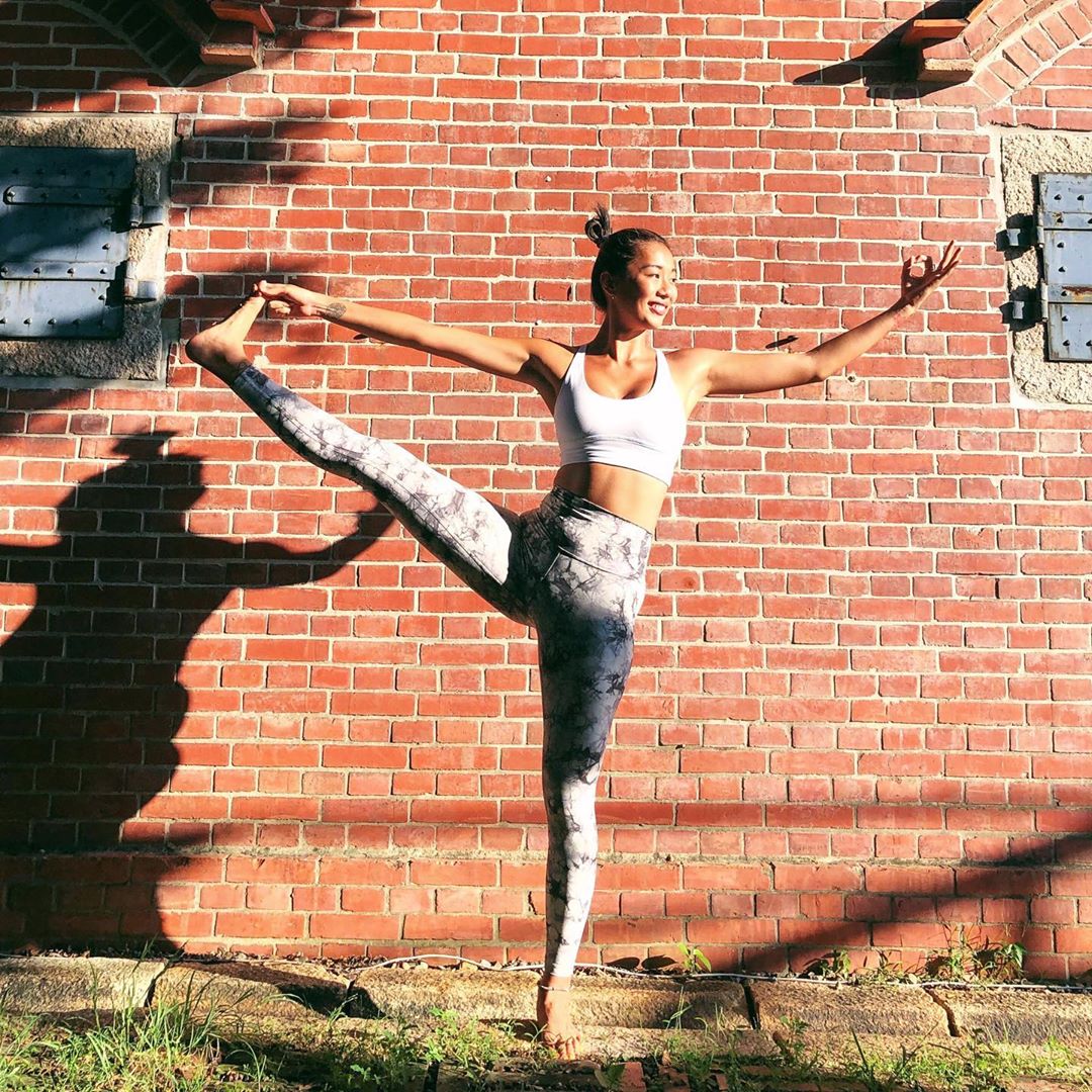 运动服怎么穿好看时尚冬天,运动服怎么穿不土