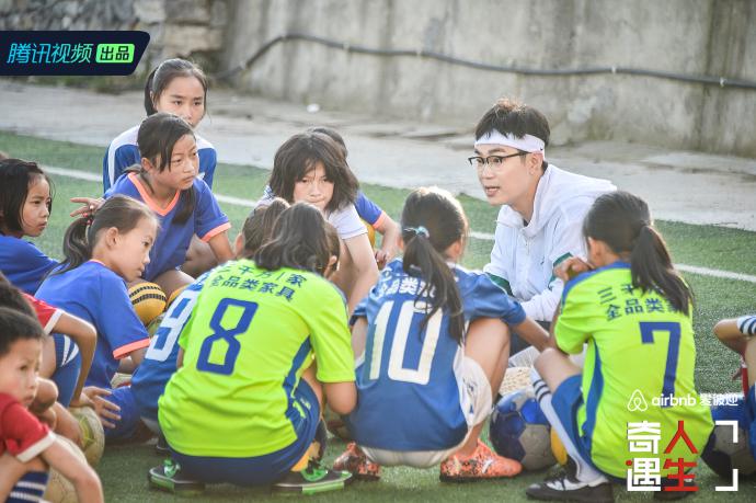 最励志逆袭的足球明星,从贫民窟走出来的足球明星排行