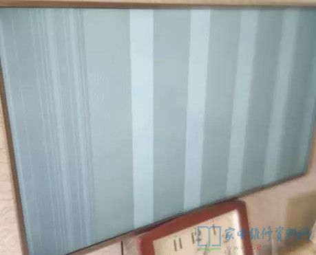 创维液晶屏竖线维修方法,创维55e5液晶灰屏故障原因