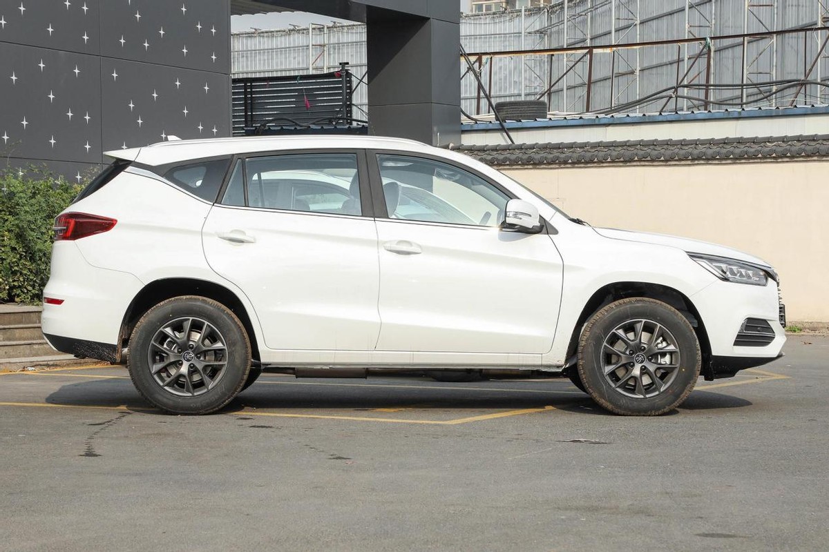 8万左右1.5tsuv,动力好空间大配置高的合资suv