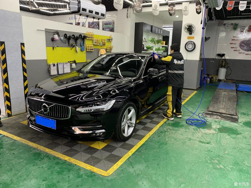 汽车镀晶在于抛光技术吗,沃尔沃s90镀晶