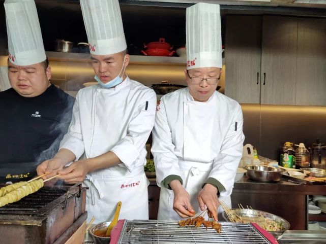 夜宵烧烤特色产品,夜宵烧烤特色菜