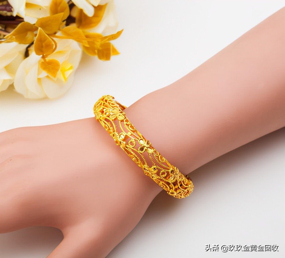 金店金手镯多少钱一克,金店金手镯价格是多少