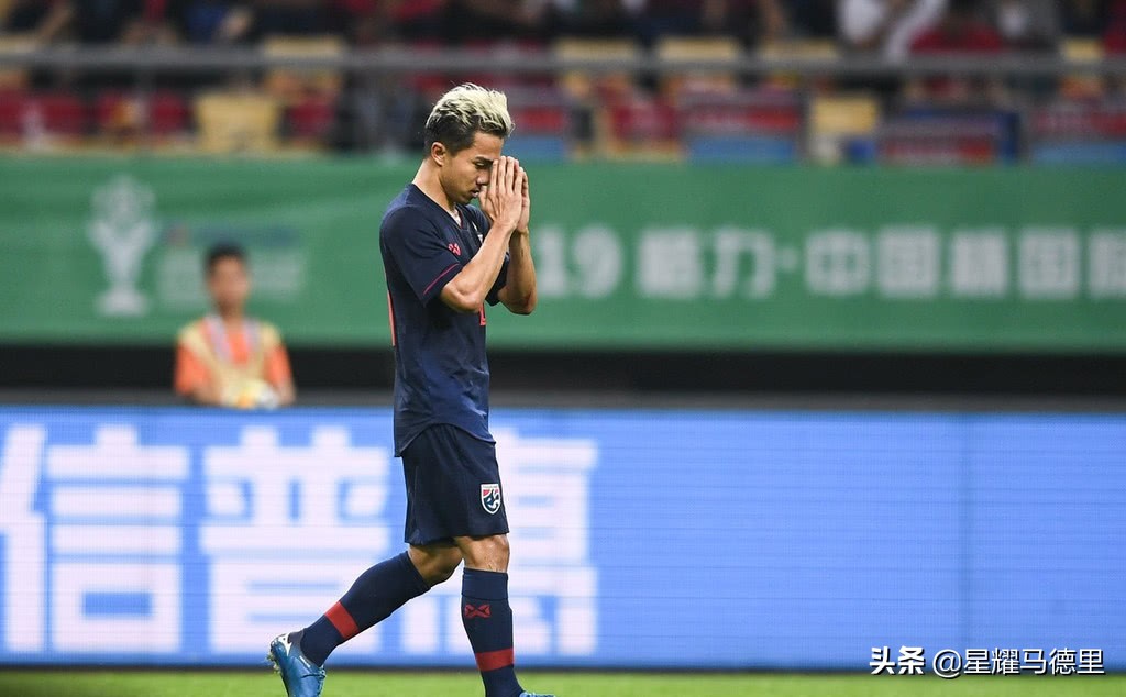 武磊回应梅西评价,梅西讨论武磊