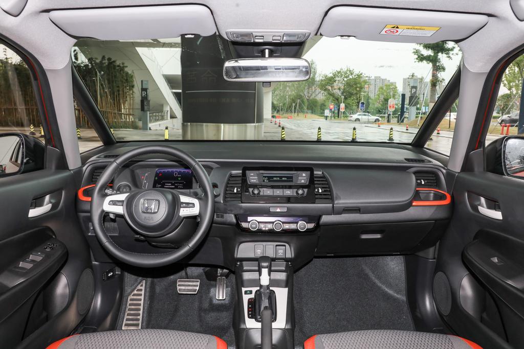 飞度1.5l发动机,全新飞度1.5自吸