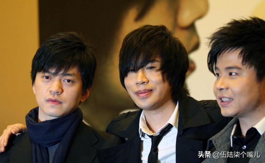 他以文艺特招生考入清华，用歌声打动无数少女，46岁成健身达人