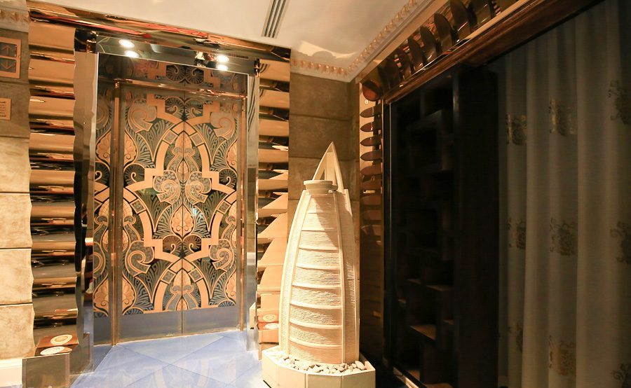 迪拜帆船酒店一晚普通房,迪拜帆船七星级酒店大套房