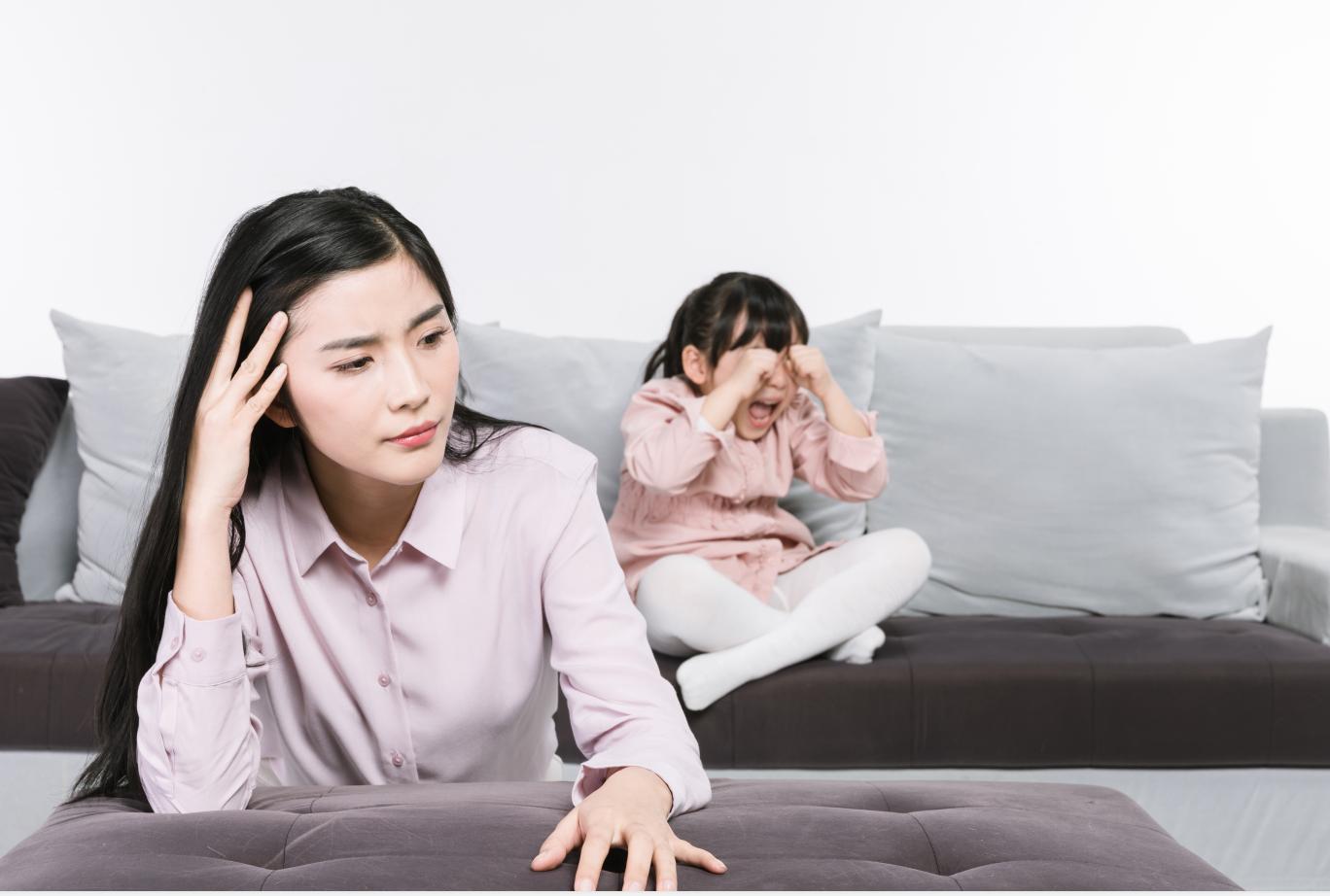 宝妈生小孩会遇到哪些问题,宝妈带孩子如何调整自己的情绪