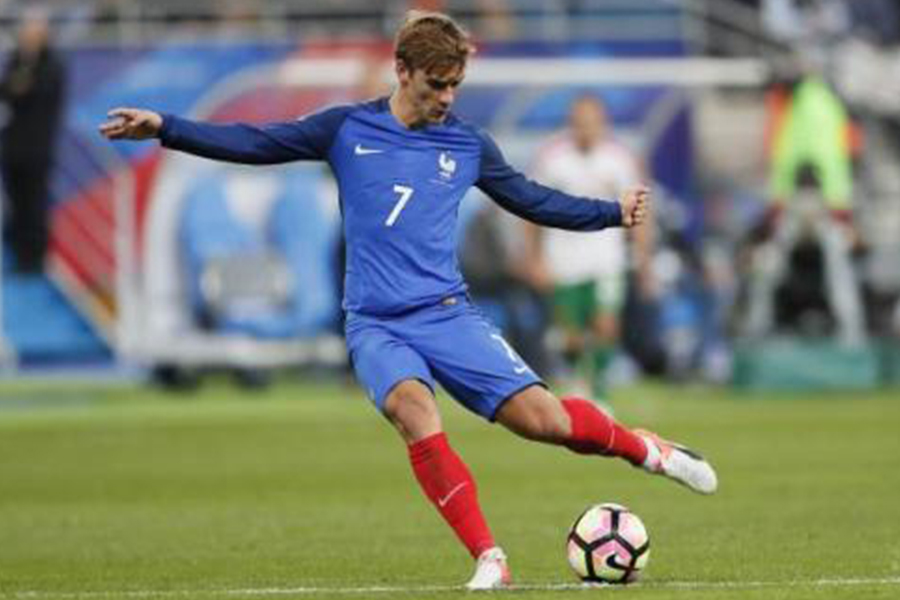 七种射门方法助你打入更多进球,提高2-3人配合进攻射门的能力