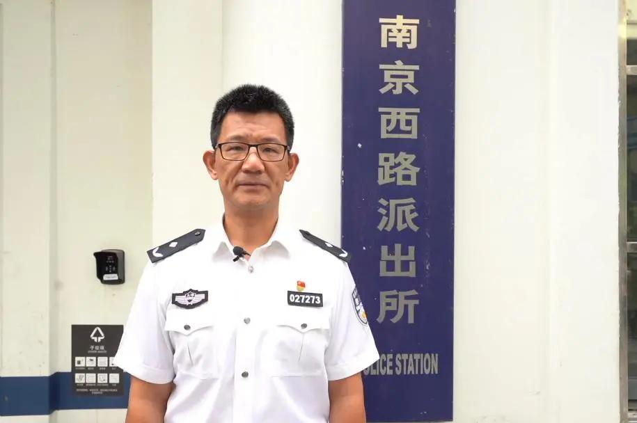 吕其明七一勋章海报,吕其明获七一勋章作品