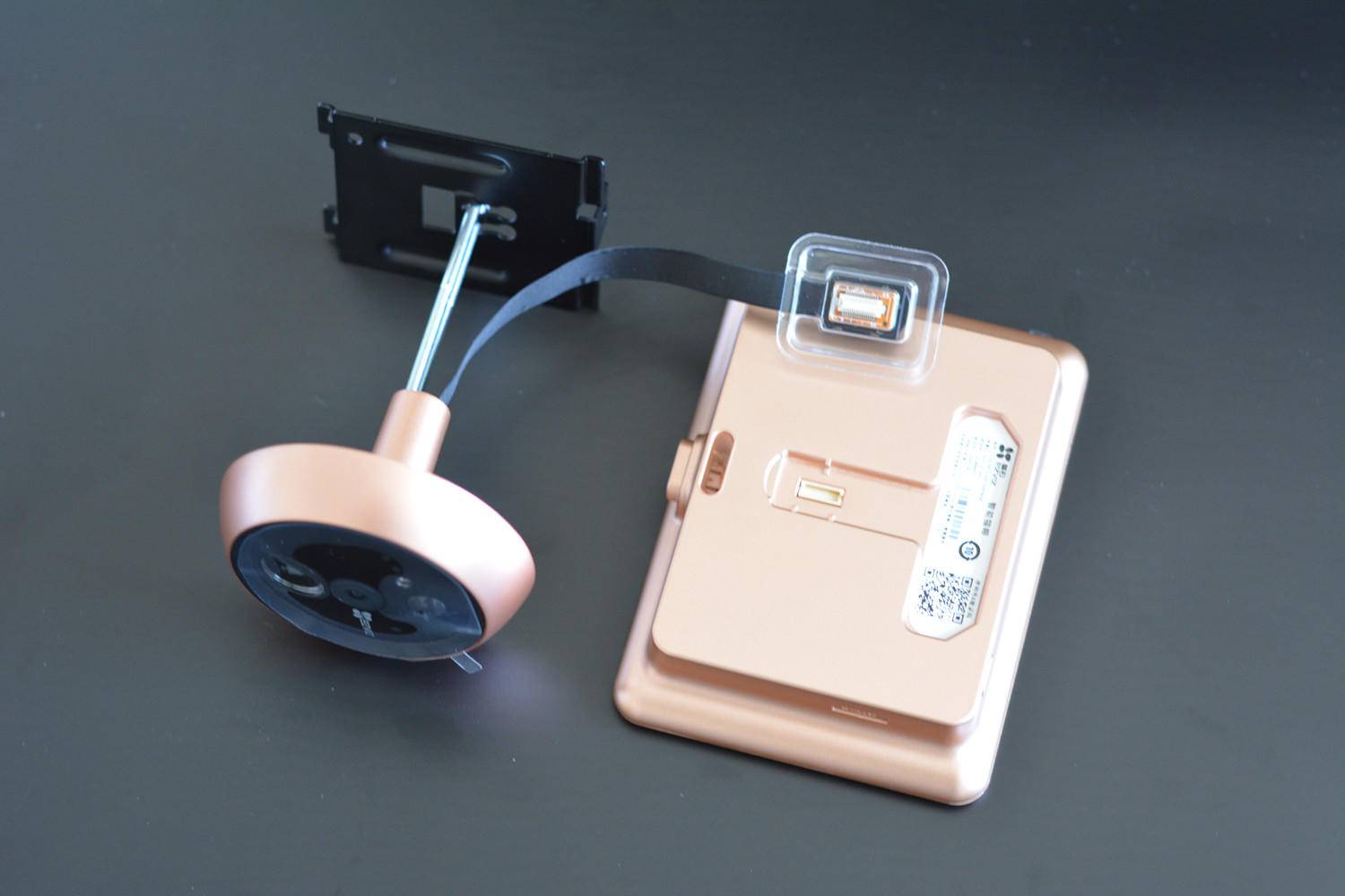 360萤石小米可视门铃哪个好,360和萤石可视门铃猫眼哪个好