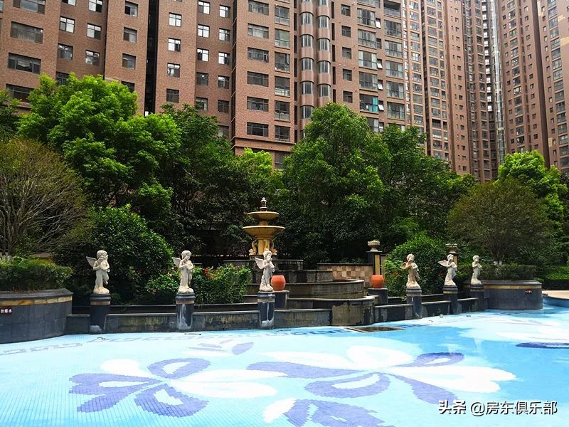 人生夹缝中的城市中产,如何找到自己的小欢喜?