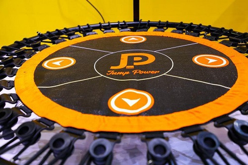 快乐童年蹦堡相伴JumpPower亮相2019CTE中国玩具展