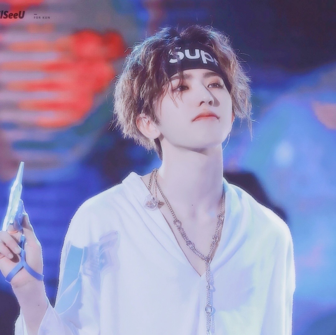 从一线影后到无戏可拍,从一线顶流跌出十八线的人