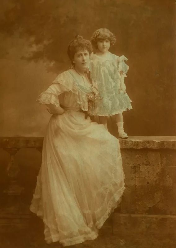 史上最强小三终不敌原配,史上最强小三被抢走