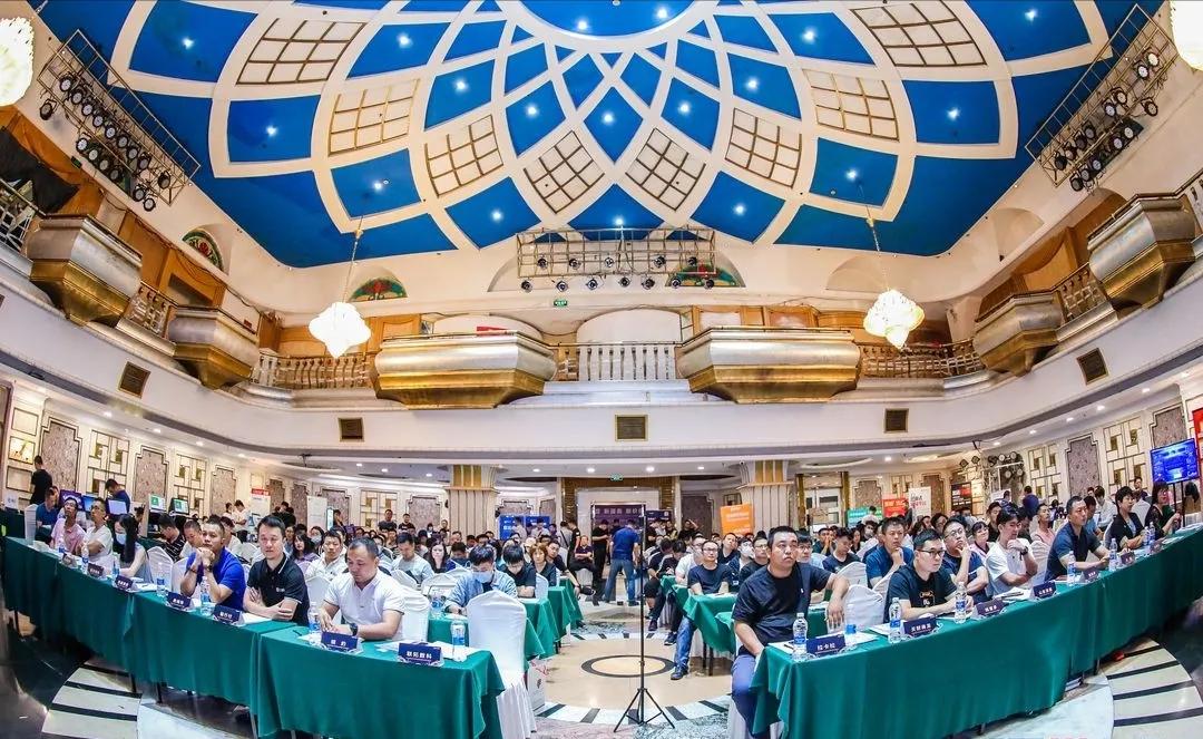 乘风破浪,携手同行2020全国商业IT服务转型巡回会再创新高