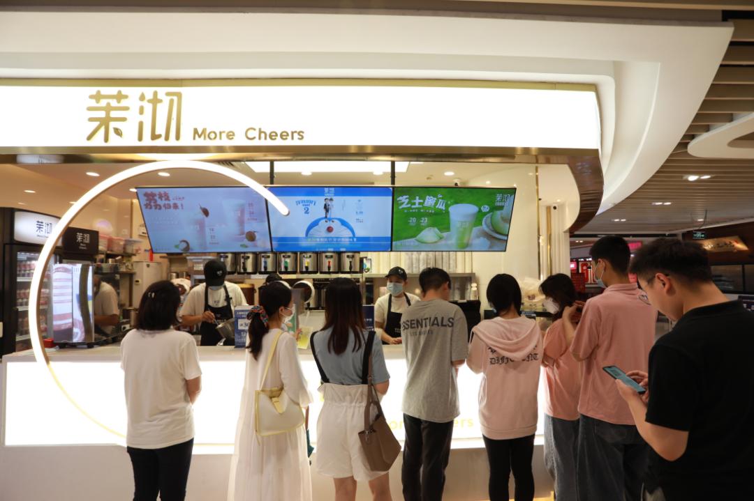 它是茶饮界隐形“黑马”,卖鲜果茶,闷声开出500家门店