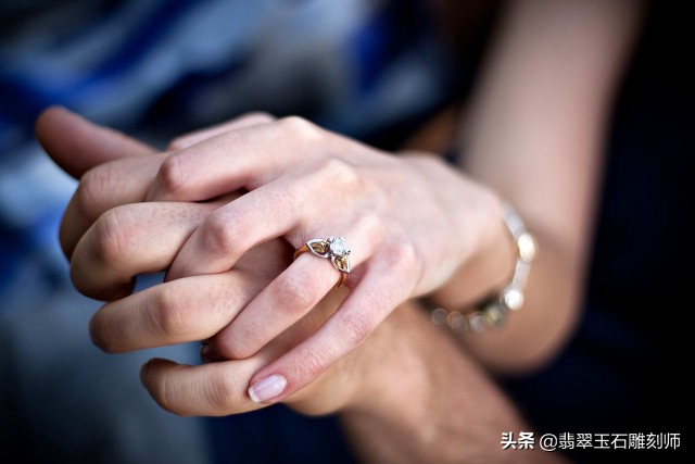 结婚三金首饰怎么挑选,结婚黄金首饰如何判断真假