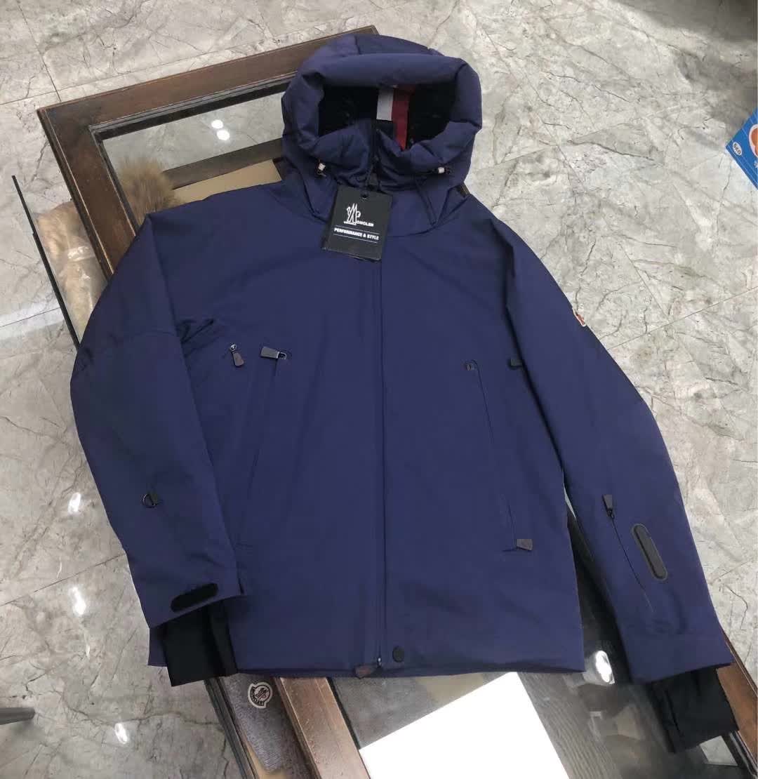 蒙口山寨羽绒服,蒙口高仿鹅绒羽绒服