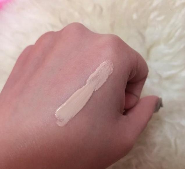 干皮瑕疵多适合用粉底还是气垫,mac定制无瑕粉底干皮测评