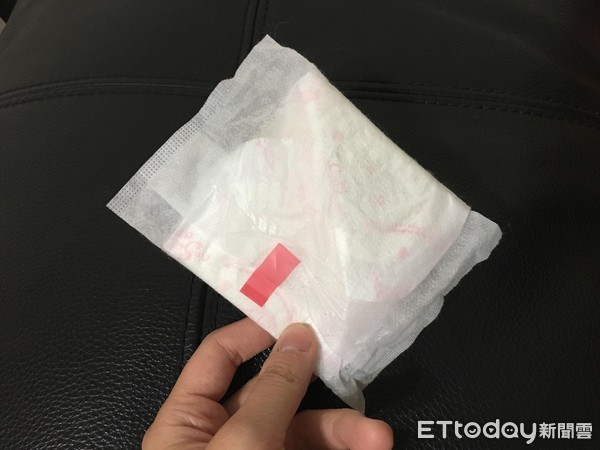 爱喝冰水对身体有害吗,喝了冰水导致月经量过少